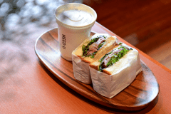 【素泊まり】素泊まりのお客様に清流荘限定ローストビーフサンドイッチ朝食付きプラン（ドリンク付)