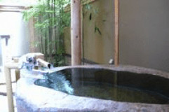 露天風呂付スイート　本間8畳+次の間4.5畳