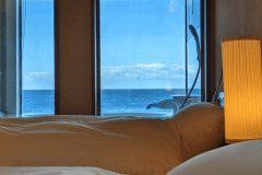 越前海岸の多彩な表情を楽しむ、海の見えるお部屋