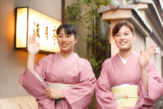 渡月亭のお客様へのおもてなしは一期一会の思いーー