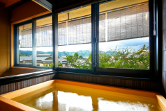 【秀山閣】檜内風呂付和室10畳（禁煙）