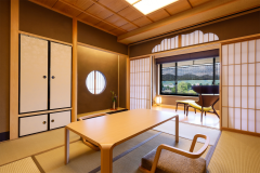 【秀山閣】半露天檜風呂付客室「大覚の間」（禁煙）