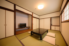 Japanese 7.5 Tatami Room/Included Wash basin and Toilet