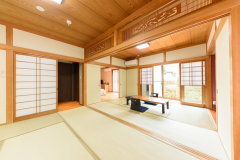 Japanese Western Room /Indoor Bathroom included Wash basin and Toilet/(BENI)