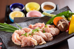 【夕食】豊後地鶏溶岩焼き