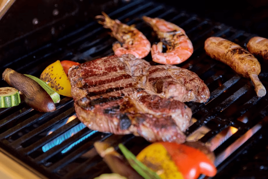 【北海道民＆公式ホームページ限定】豊富な無料アクティビティと北海道の食材を使ったディナーを楽しむグランピング体験（５月から新メニュー）