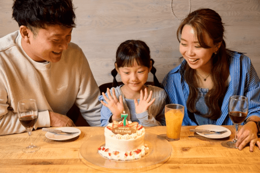 【アニバーサリー】おふろcafeで過ごす記念日★ホールケーキ＆花束付き