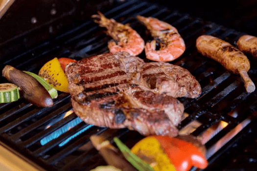 【北海道民＆公式ホームページ限定】豊富な無料アクティビティと北海道の食材を使ったディナーを楽しむグランピング体験（５月から新メニュー）