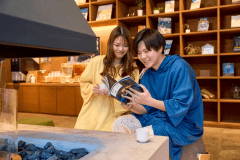 【学生限定】学生証提示でお得！漫画もカフェも温泉もサウナもおふろcafe２日間満喫♪朝食ビュッフェ付き