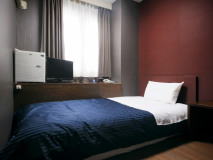 【シングル（角部屋・禁煙）】他と比べ若干手狭ではございますが、その分リーズナブルにご宿泊いただけます