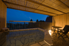 和室8畳＋寝室4畳露天風呂・テラス付き