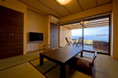 和室8畳＋寝室4畳露天風呂・テラス付き