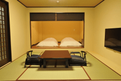 【専用露天風呂付き和室10畳＋寝室8畳】　『禁煙』２F