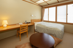 312号室シングルルーム