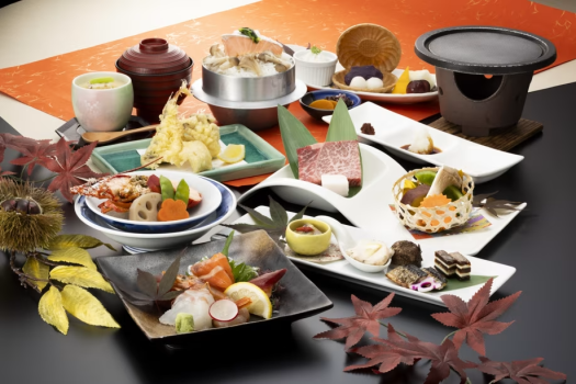 【組合員様限定】2大食材！伊勢海老＆みかわ牛　美味しいを集めた“料理長厳選”の〈特選会席プラン〉