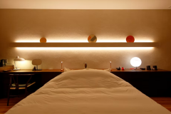【TEN】Wide king bed / Open-air cypress bath 【TEN】Wide king bed / Open-air cypress bath