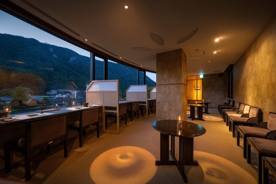 【朝景色付】パノラマカウンターで至高の料理をお得に愉しむ