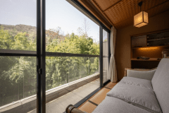 和室12.5畳＋踏込（ソファータイプ）