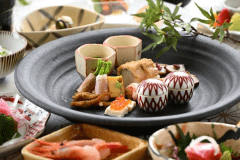 【やそはち十味】月替わりで至高の味を楽しむ《匠の饗宴》