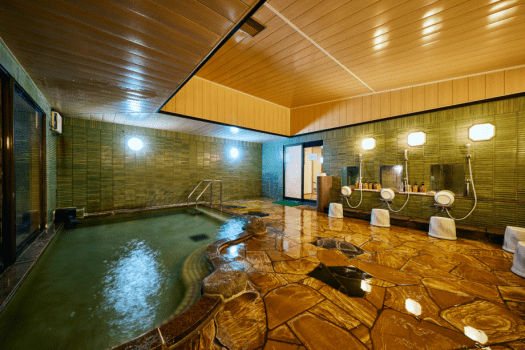 【大浴場】石風呂『紅葉の湯』