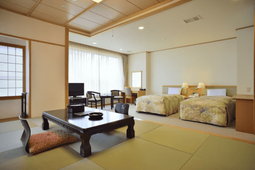 特別和洋室（2ベッド+和室）