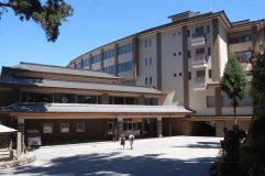 【延暦寺会館外観】
比叡山延暦寺唯一の宿坊