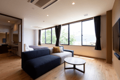 ツインルーム　桜が咲く季節にはお部屋からお花見が出来る部屋もございます。