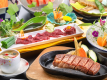 ■ステーキ＆馬刺し会席■知る人ぞ知る、筑後の名産「馬刺し」とステーキを両方愉しむ＜温泉付き和洋室＞
