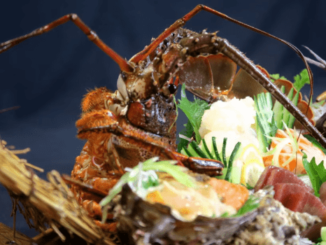 大振りで美しい茨城県産ブランドイセエビ『常陸乃国いせ海老』のお造り(2人前) 大振りで美しい茨城県産ブランドイセエビ『常陸乃国いせ海老』のお造り(2人前)