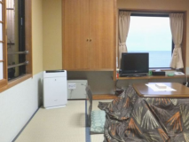 西窓庭園付８畳和室