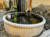 露天風呂はヒノキ風呂もしくは陶器風呂のいずれかのタイプ（お選びできません。）