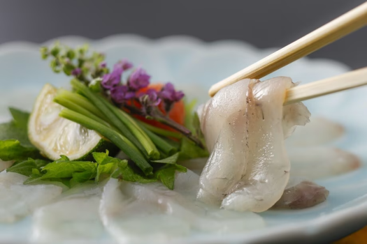【冬】お一人様のご利用もＯＫ！割烹たんごでぷりぷりの活〆トラフグを贅沢に味わう至福のフグ会席プラン