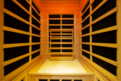 【遠赤外線低温サウナ】45℃～65℃と熱苦しさ・息苦しさが少ない低温サウナとなります。