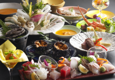 ■長州の礒守から黄金の雲丹が誕生!長州の思いをくみ取り独自に考案した「長州海鮮うにしゃぶ会席」(イメージ) ■長州の礒守から黄金の雲丹が誕生!長州の思いをくみ取り独自に考案した「長州海鮮うにしゃぶ会席」(イメージ)