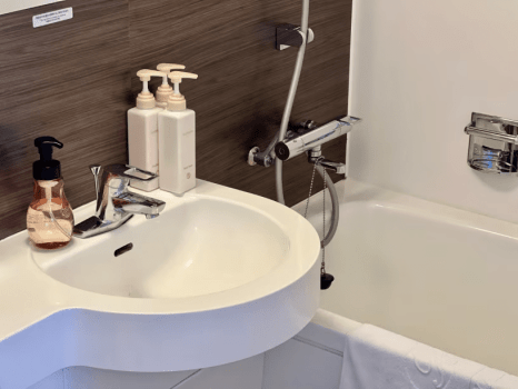 ツイン（バスルームイメージ）