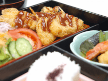 【選べる和定食】写真は串カツです。その日の気分でお好きなメニューをチョイス★