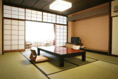 広縁付10畳303号室（4階）