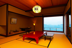 久世・kuse
Land Bridge / 12 mats / Western Style 久世・kuse
Land Bridge / 12 mats / Western Style