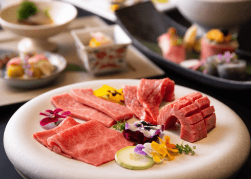 【亜李蘭離宮コラボ】メイン4種一例。厳選された極上の和牛を贅沢に。