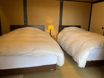 【女鳥羽｜70平米】乗鞍岳を望む　ロフト付和洋スイート