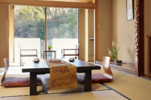 Japanese-style room (facing south)