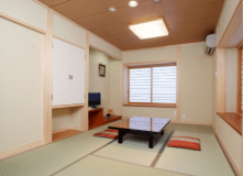 純和室（7.5畳間）