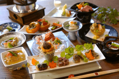 ＜年末年始・早期予約＞12/28～1/4＜夕食お食事処＞湯布院でのんびり温泉三昧！おすすめ四季会席プラン