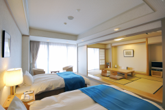 【本館庭側】チャペルガーデン側和洋室