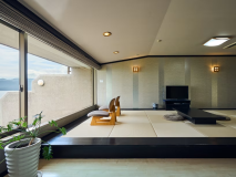 源泉かけ流し露天風呂付【華館海側】椿