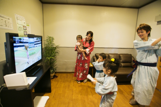 ◆ゲームルームで仲間や家族でワイワイ！