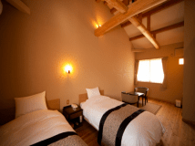 客室（2階ベットルーム）