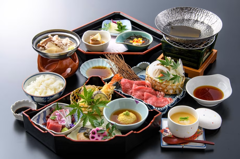 牛しゃぶしゃぶ鍋付昼食弁当。※お料理イメージ
