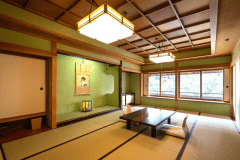 登録文化財棟【新春の館・和洋室】12帖の和室＋ベッドルーム