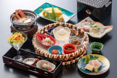 We offer Japanese-style breakfast which you will enjoy sansai (sild plants) and seafood such as dried blackthroat seaperch or grilled dried flatfish. We offer Japanese-style breakfast which you will enjoy sansai (sild plants) and seafood such as dried blackthroat seaperch or grilled dried flatfish.